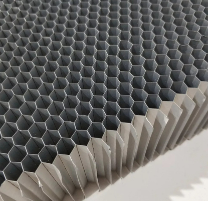Ελαφρύ Emi Honeycomb Vent υψηλής ροής αέρα για συστήματα εξαερισμού κλουβιών RF