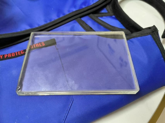 10 χιλιοστόμετρα X Ray Lead Glass Επιφάνεια Φινίρισμα γυαλισμένη αντανάκλαση 1% πάχος 10 χιλιοστά