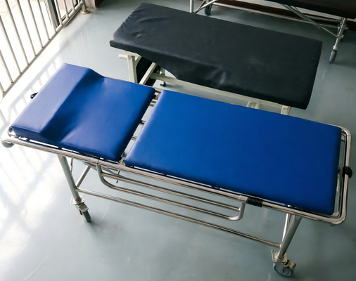 Max Load 240 Kg Non Magnetic Medical Stretcher Lightweight 37.5 Kg Durable Patient Transport Equipment Ideal for Hospitals